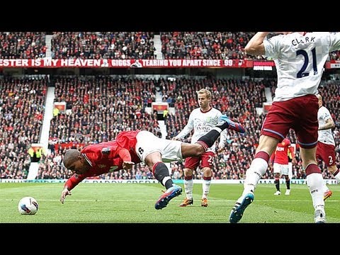 ashley-young-diver2