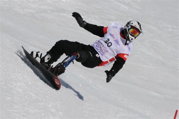 Para snowboard cross will be making its debut at the Winter Paralympics for the first time this week. Photo: snowlife.com.au