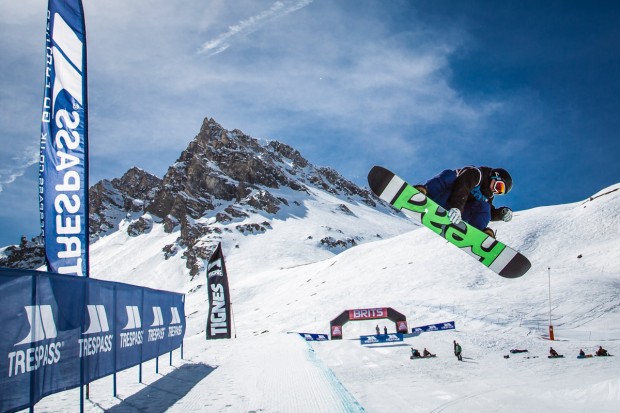 With serious amplitude, Lewis Courtier-Jones had the pipe bagged. Photo: Ed Blomfield
