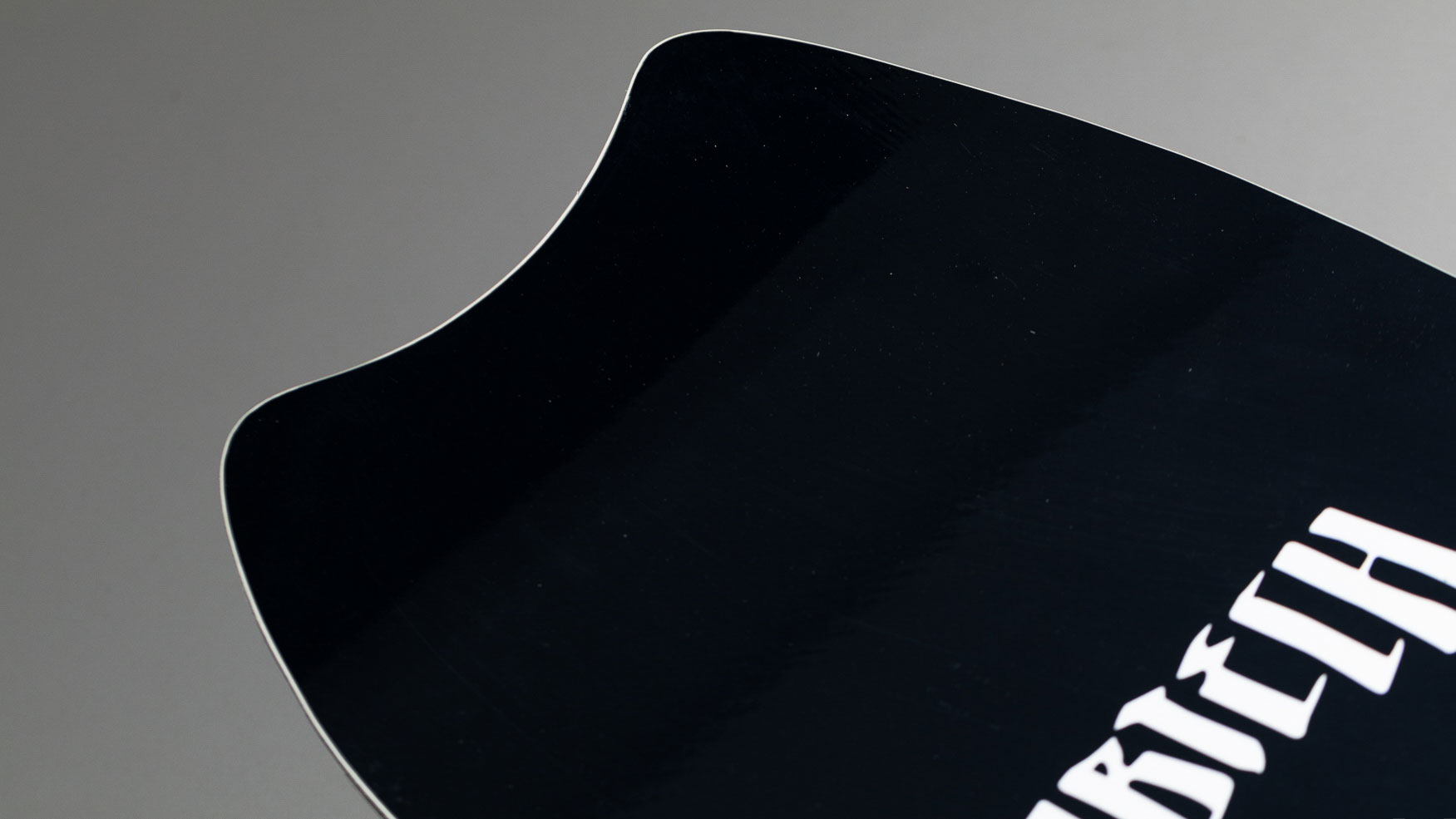 best-snowboard-shapes-review-2018-2019