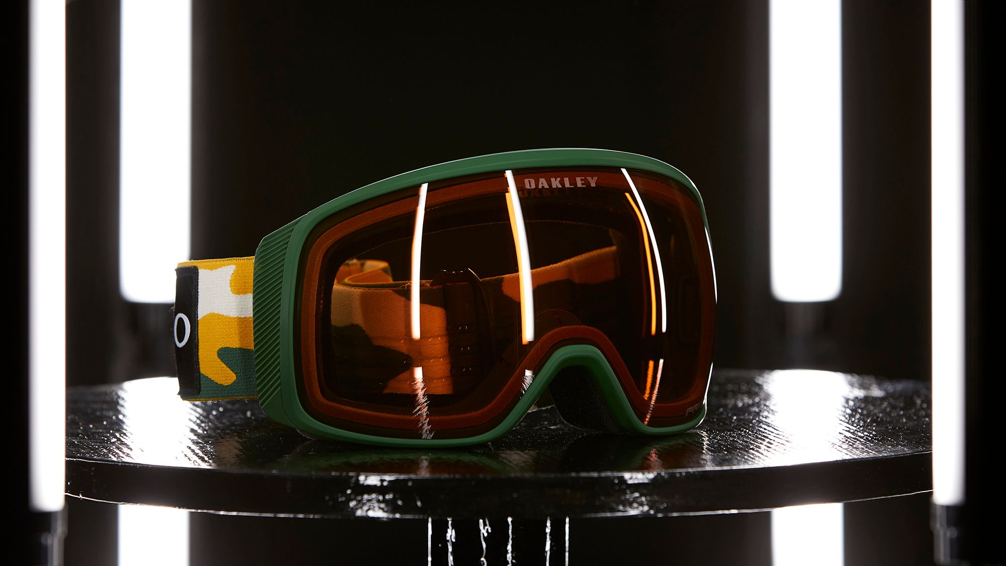 oakley-flight-tacker-goggle-